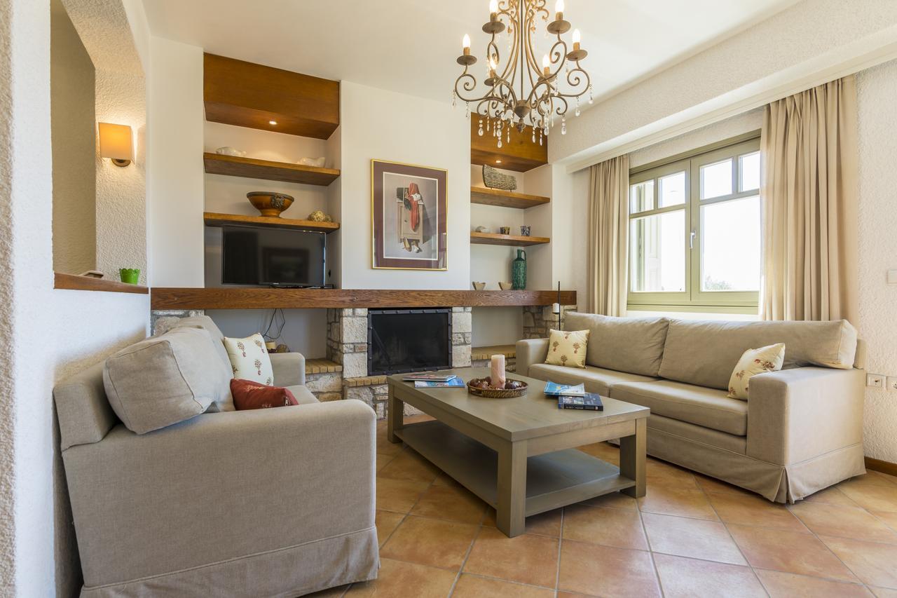 פיתגוריו Elaia Villas מראה חיצוני תמונה