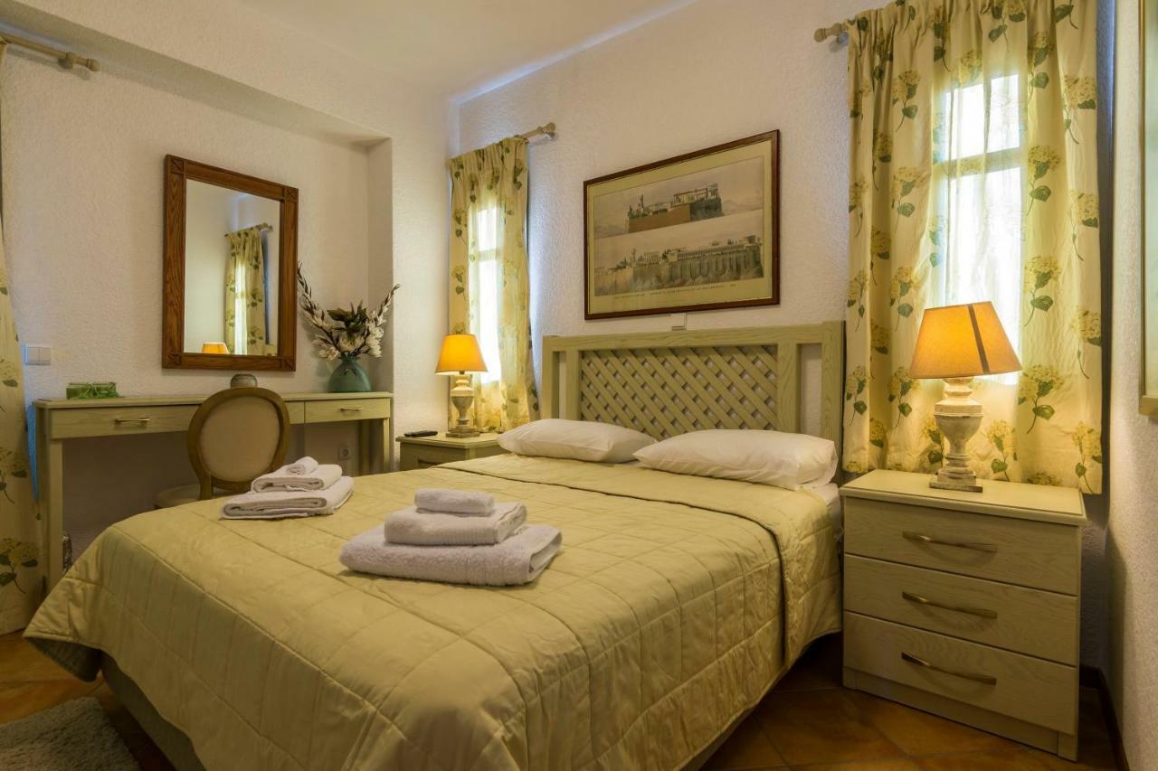 פיתגוריו Elaia Villas מראה חיצוני תמונה