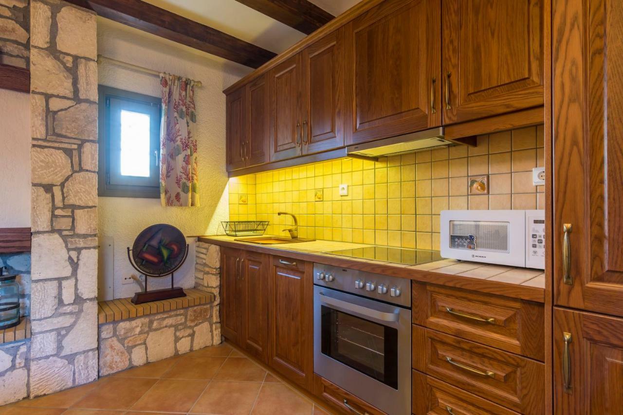 פיתגוריו Elaia Villas מראה חיצוני תמונה