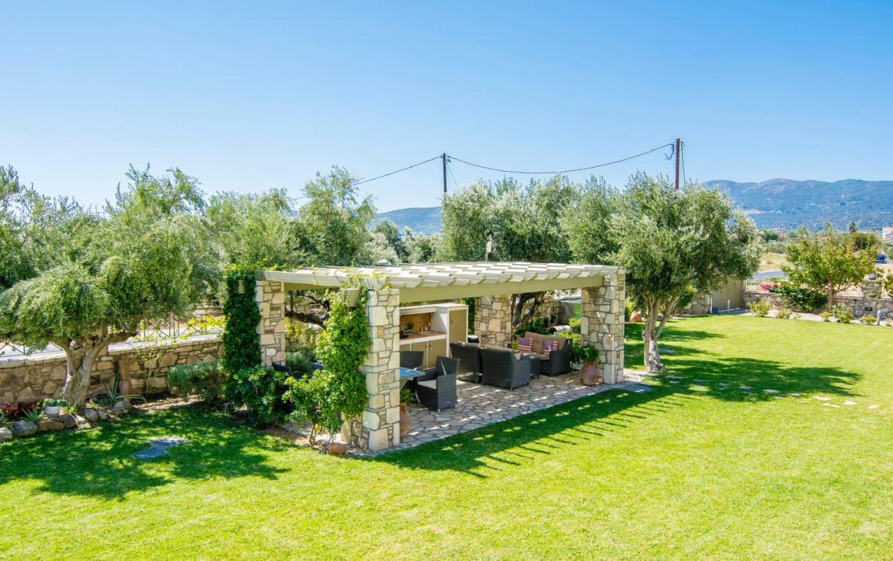 פיתגוריו Elaia Villas מראה חיצוני תמונה