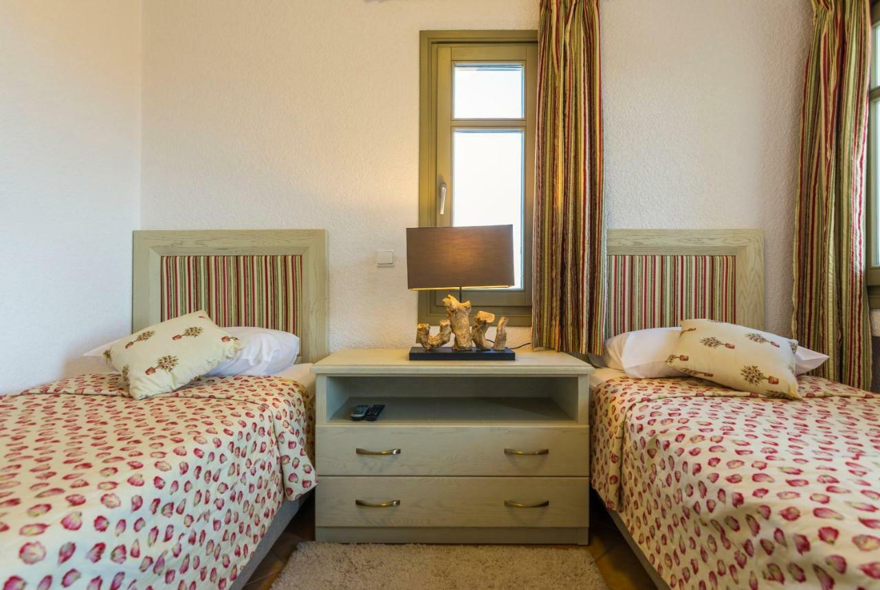 פיתגוריו Elaia Villas מראה חיצוני תמונה